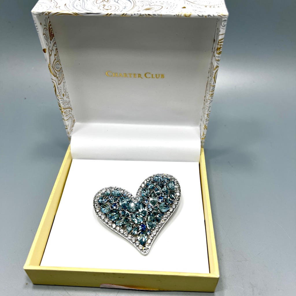 Charter Club Silver And Blue Gem Heart Brooch 19$